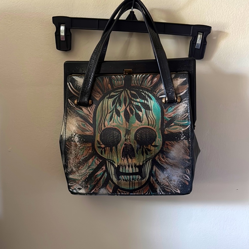 🖤🧳🌸🌤️Black Skull Design Women's vintage bag